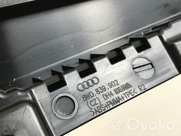 Audi A4 S4 B9 Inne elementy wykończeniowe drzwi tylnych 8W0839902