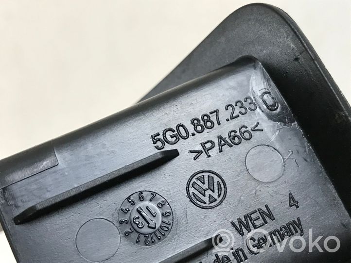 Volkswagen Golf VII Osłona / zaślepka ISOFIX 5G0887187