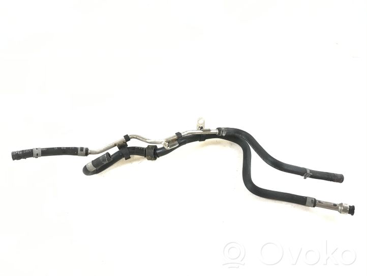 Audi A5 8T 8F Tuyau d'alimentation conduite de carburant 06H133514Q