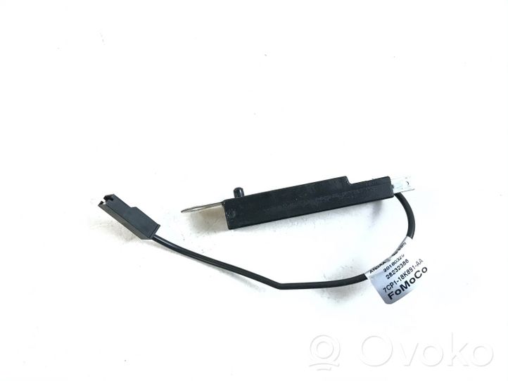 Ford Mustang VI Radio antena 7CP118K891AA