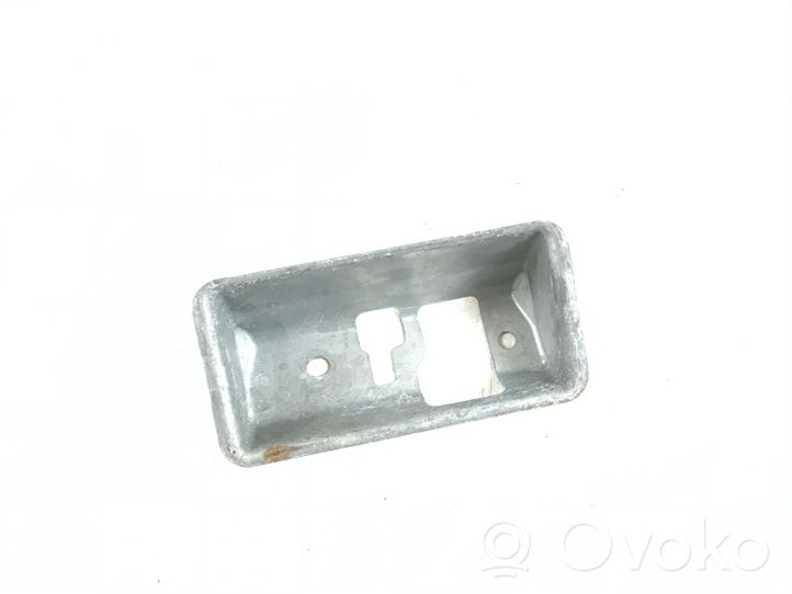 Volkswagen Touran II Interruptor para abrir la puerta trasera 1T0827229