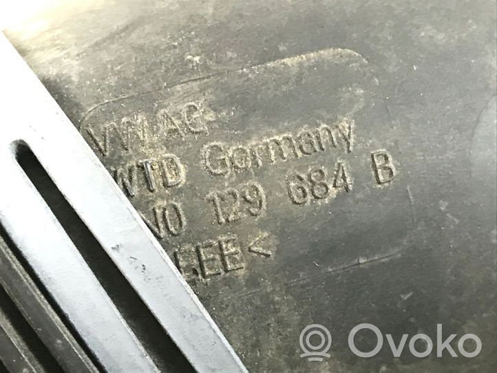 Audi Q3 8U Rura / Wąż dolotowy powietrza turbiny 5N0129684B