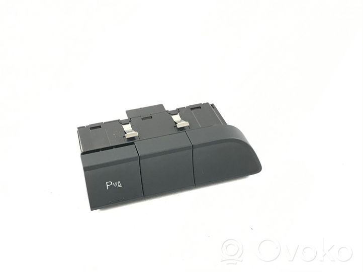 Audi Q3 8U Parking (PDC) sensor switch 8U0959674C