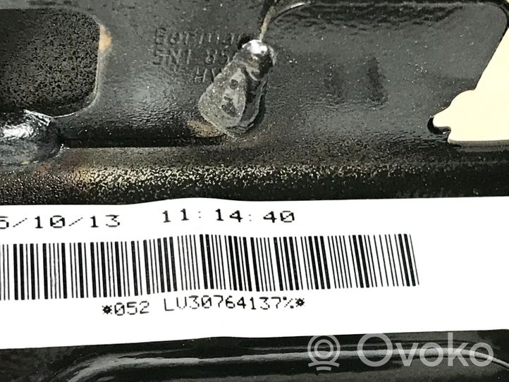 Audi Q3 8U Балка крепления панели 5N1858835