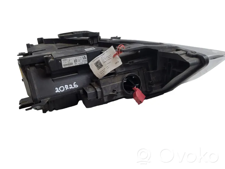 Audi Q3 8U Lampa przednia 8U0941005