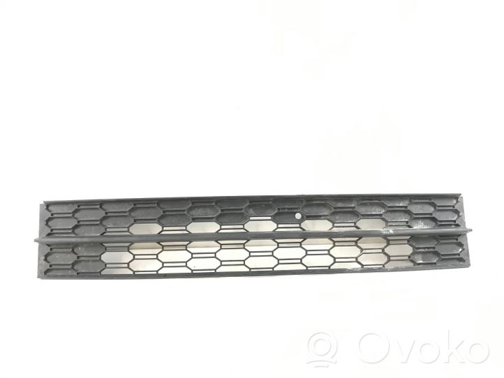 Skoda Octavia Mk3 (5E) Grille inférieure de pare-chocs avant 5E0853677L