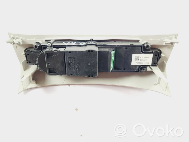 Volvo S90, V90 Pääyksikkö multimedian ohjaus 31398845