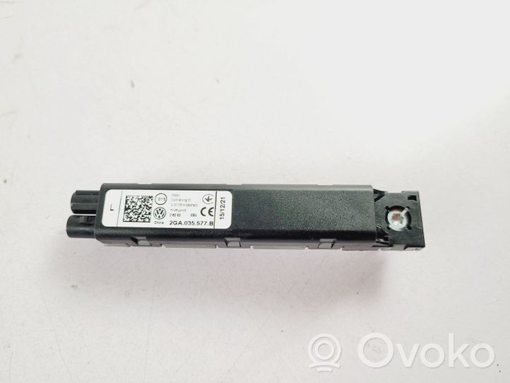 Volkswagen T-Roc Antenos stiprintuvas 2GA035577B