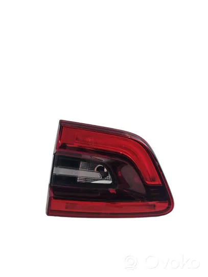 Renault Kadjar Luces portón trasero/de freno 265508898R