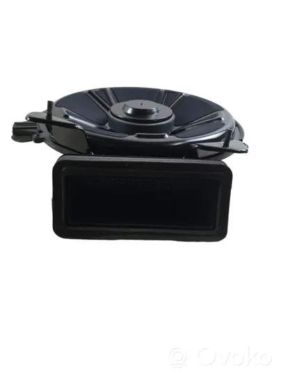 Volvo XC60 Subwoofer speaker 32212620