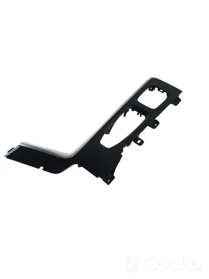 Volvo XC60 Rivestimento in plastica cornice della leva del cambio 31469433