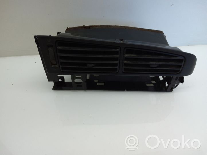 Volkswagen Golf III Consolle centrale del vano portaoggetti 1H1819734