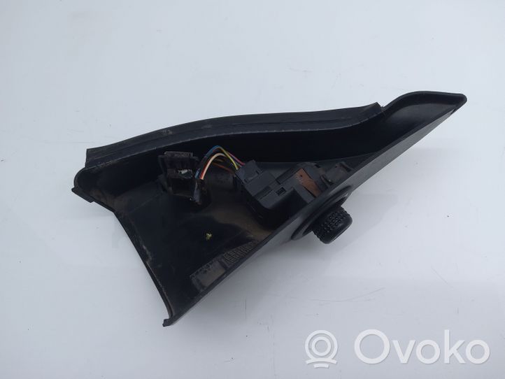 Ford Focus Przycisk regulacji lusterek bocznych 98ABA23409