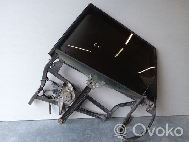 Audi A6 S6 C5 4B Takaoven ikkunan nostin moottorilla 4B9839753