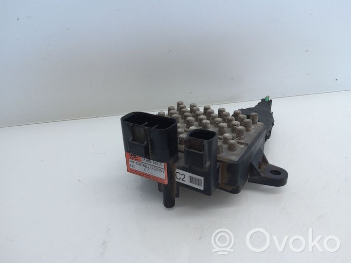 Hyundai Sonata Fan control module 253853K215