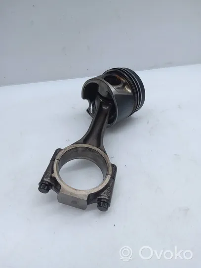Volkswagen Crafter Piston with connecting rod 