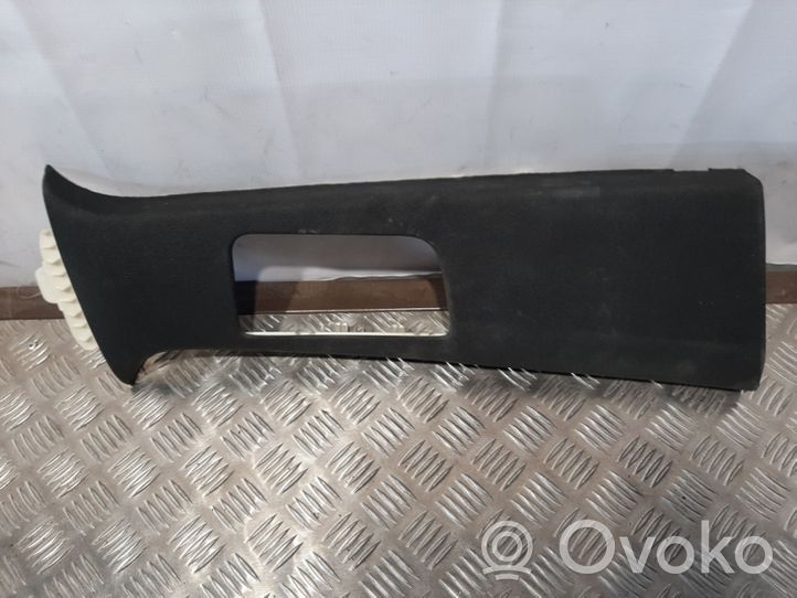 Mercedes-Benz GL X166 Rivestimento montante (B) (superiore) A1666904625