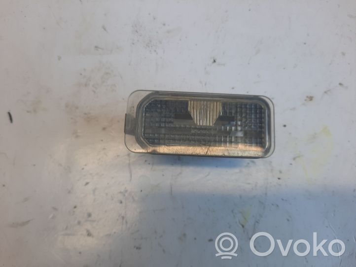 Jaguar XF Lampa oświetlenia tylnej tablicy rejestracyjnej AW9313550AA