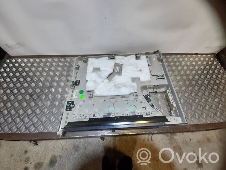 Volkswagen Routan Etuoven verhoilu 1EZ512DVAC