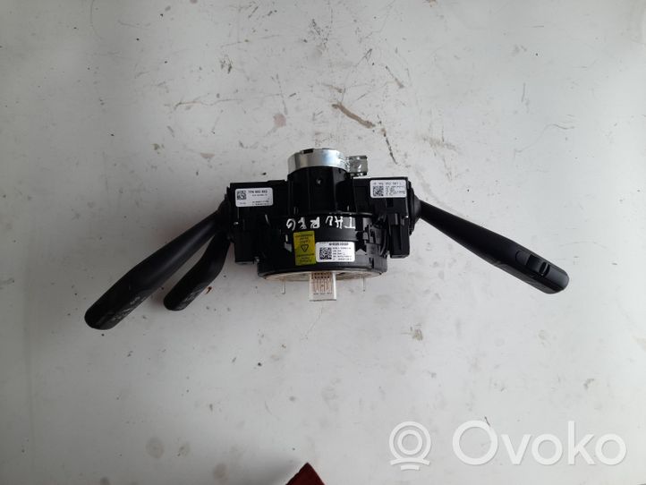 Volkswagen Touareg II Indicator stalk 4H0953568F