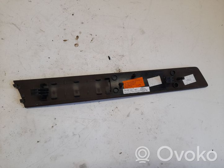 Volkswagen Touareg II Rivestimento della portiera posteriore 7P6867449D