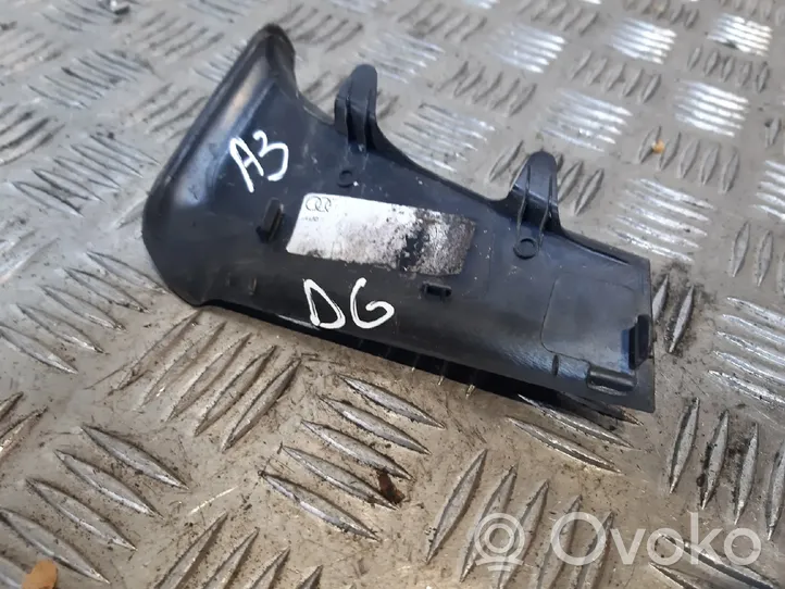 Audi A3 S3 8V Element lampy tylnej 8V5945254A