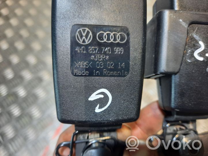 Audi A8 S8 D4 4H Klamra środkowego pasa bezpieczeństwa fotela tylnego 4H0857740