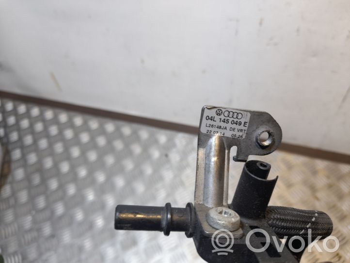 Volkswagen PASSAT CC Vacuum line/pipe/hose 04L145049E