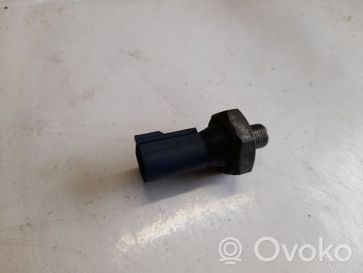 Audi A3 S3 8V Sensore di pressione dell’olio 06K919081