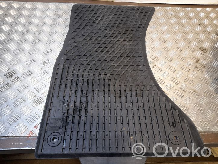 Audi S5 Tapis de sol avant 8T1061501A