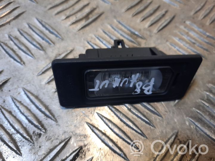 Audi A4 Allroad Lampa oświetlenia tylnej tablicy rejestracyjnej 4C0943021