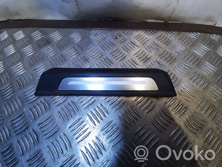 Audi Q7 4M Copertura del rivestimento del sottoporta posteriore 4M0853375A