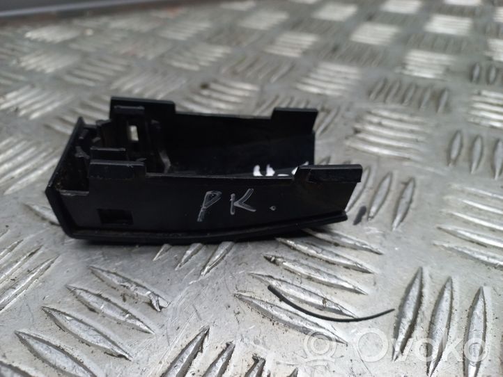 Audi A8 S8 D4 4H Supporto anteriore per il sensore di parcheggio (PDC) 4H0919289D