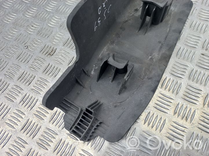 Audi A5 Couvre soubassement arrière 8W0505416E