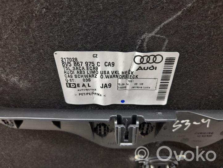 Audi A3 S3 8V Takaluukun alaosan verhoilusarja 8V5867975C