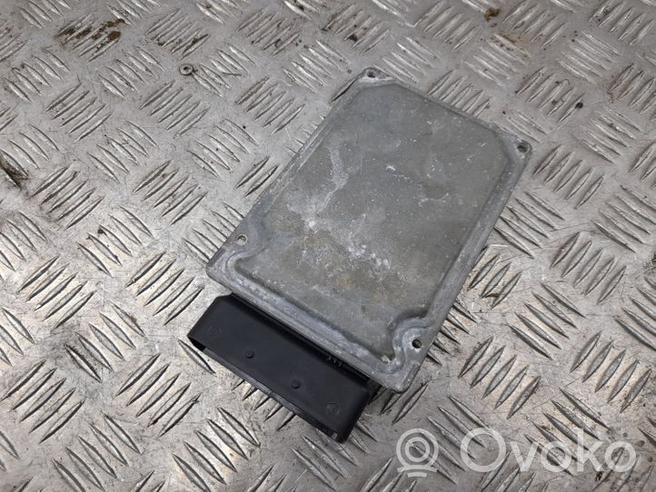 Audi A3 S3 8V Pakabos valdymo blokas 8V0907376C