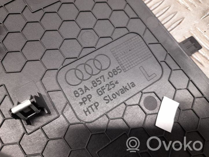 Audi Q3 F3 Kojelaudan sivupäätyverhoilu 83A857085