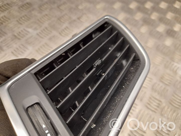 Mercedes-Benz GL X166 Copertura griglia di ventilazione laterale cruscotto A1668302254