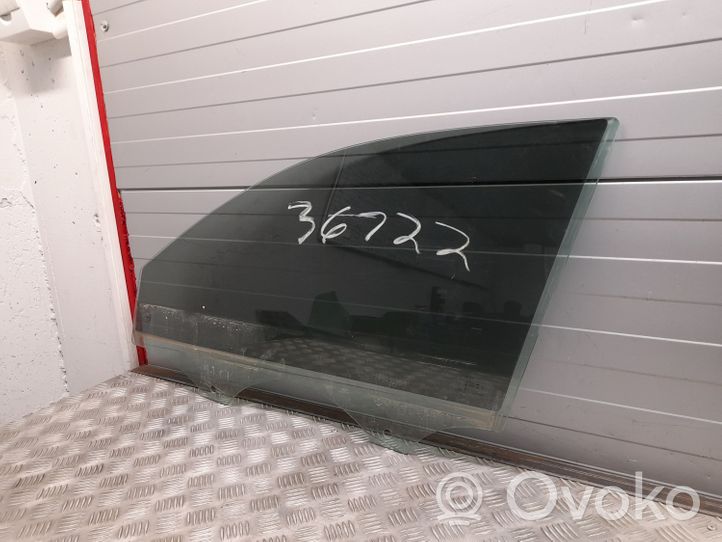 Audi Q3 F3 Vitre de fenêtre porte avant (4 portes) 83A845201