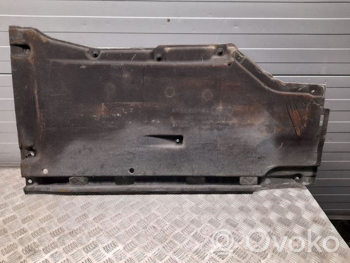 Audi A5 Sānu apakšas aizsardzība 8W7825207A