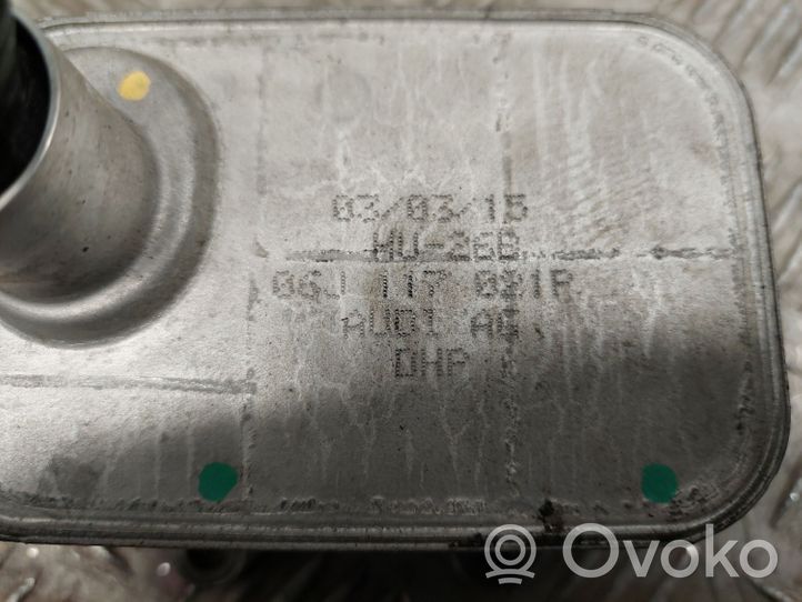 Audi A4 S4 B9 Mocowanie / uchwyt filtra oleju 06J117021P