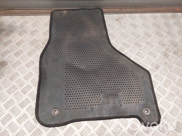 Dodge RAM Front floor mat 
