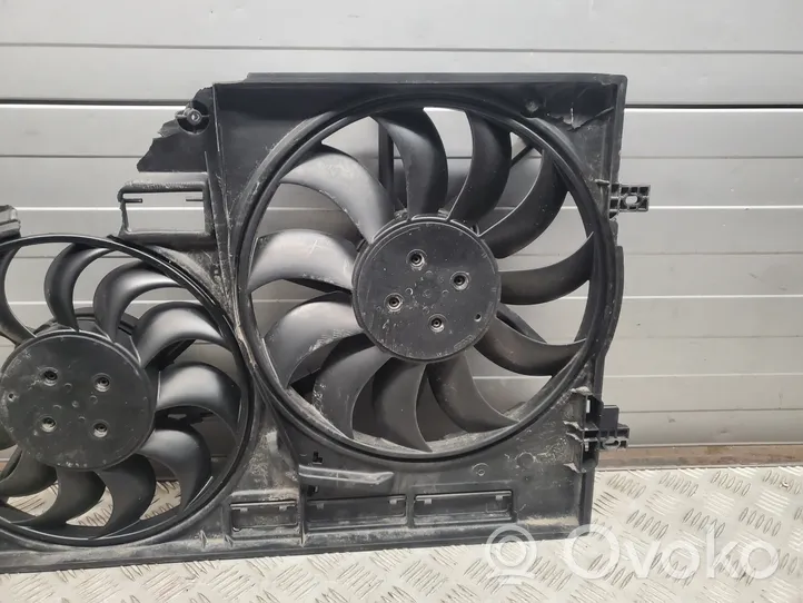 Audi Q3 F3 Aro de refuerzo del ventilador del radiador 3Q0121203D