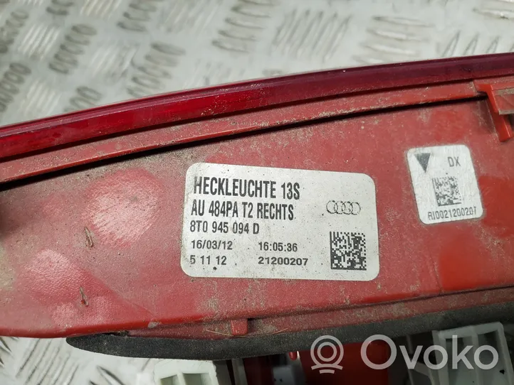 Audi S5 Facelift Lampy tylnej klapy bagażnika 8T0945094D