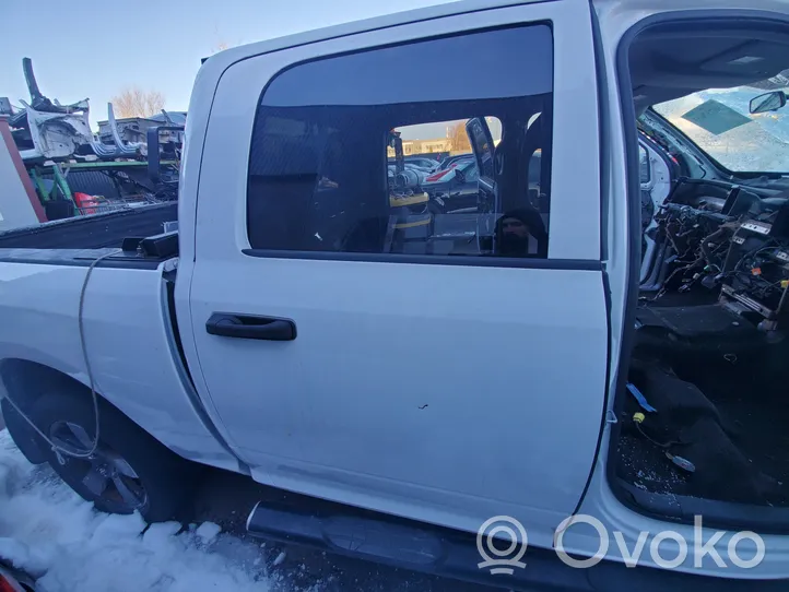 Dodge RAM Porte arrière 