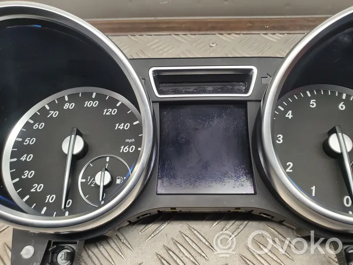 Mercedes-Benz GL X166 Tachimetro (quadro strumenti) A1669006910
