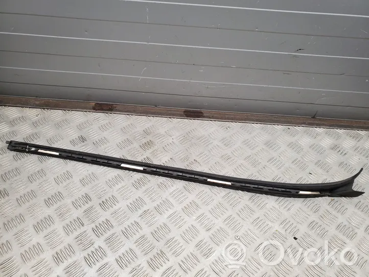 Mercedes-Benz GL X166 Украшение ветрового стекла A1666901180