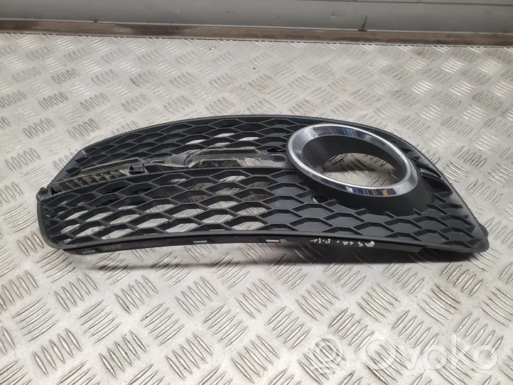 Audi Q5 SQ5 Mascherina/griglia fendinebbia anteriore 8R0807681R