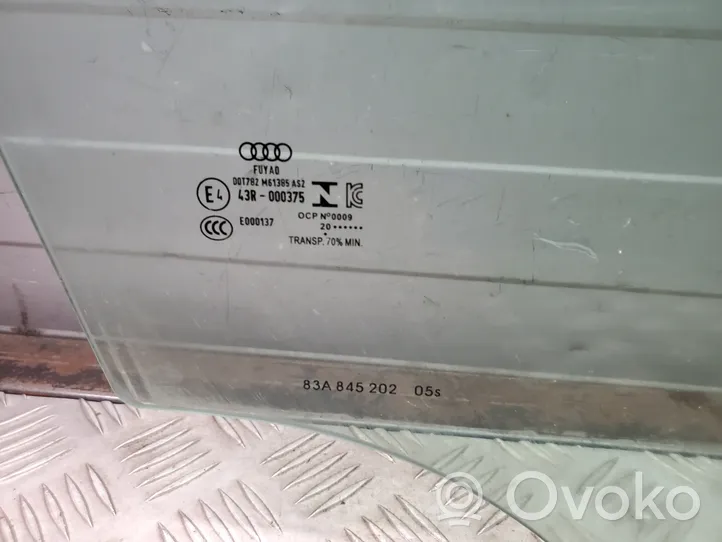 Audi Q3 F3 Etuoven ikkunalasi, neliovinen malli 83A845202