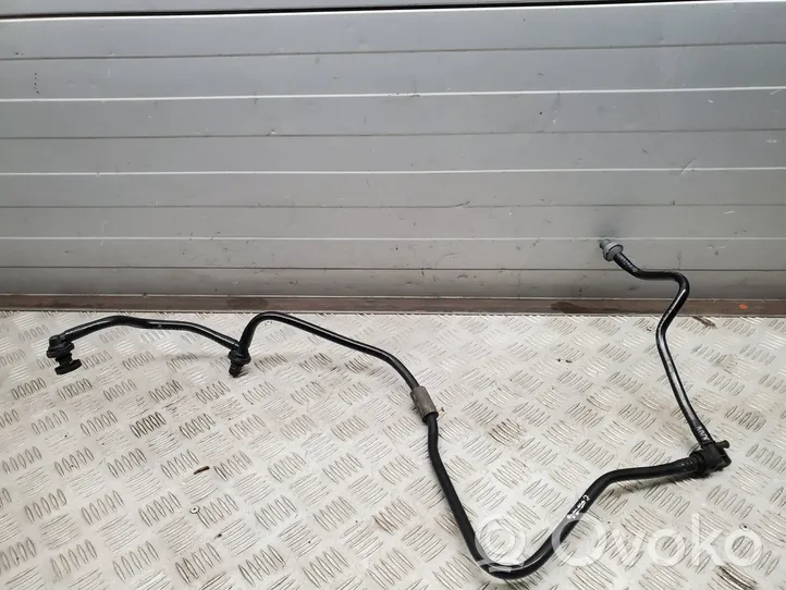 Mercedes-Benz GL X166 Vacuum line/pipe/hose A1664300929